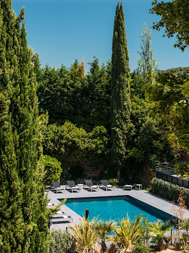 Hotel Escale Oceania Aix-En-Provence ***